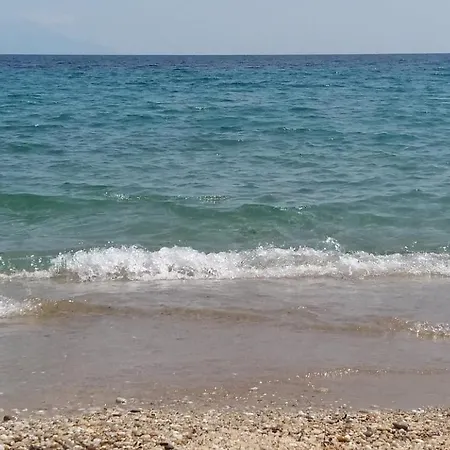 Marianthi's Stone House- Studio2 Apartment